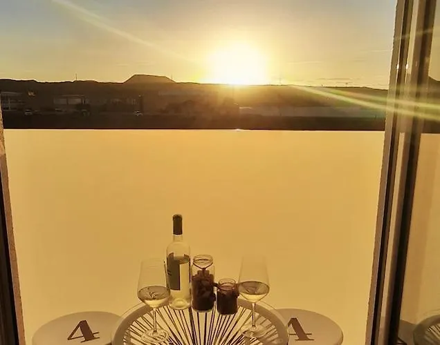 Sunset 230, Sun, Big Pool, Wifi Fiber, Central, Near Main Street And Corralejo