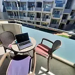 דירה Sunset 230, Sun, Big Pool, Wifi Fiber, Central, Near Main Street And *