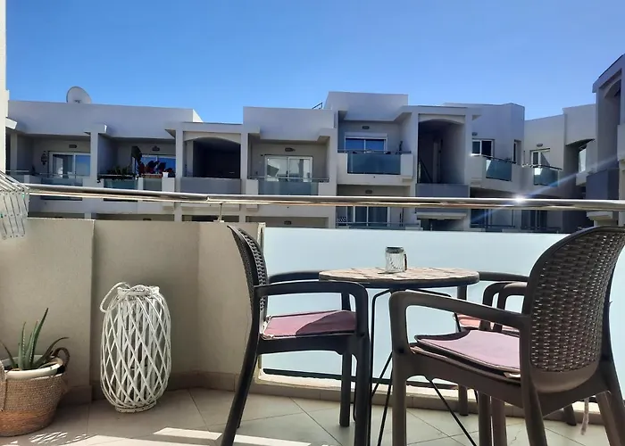 Sunset 230, Sun, Big Pool, Wifi Fiber, Central, Near Main Street And شقة