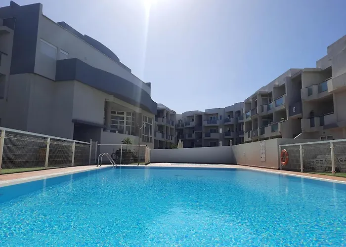 شقة Sunset 230, Sun, Big Pool, Wifi Fiber, Central, Near Main Street And *