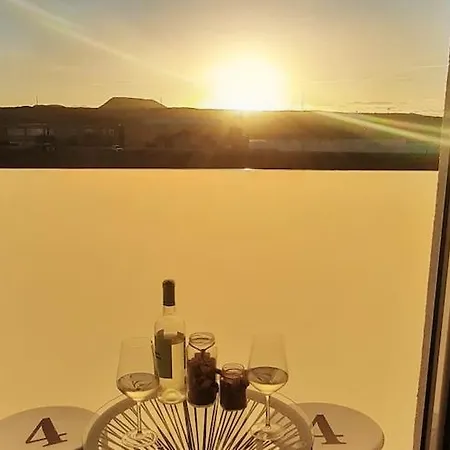 Sunset 230, Sun, Big Pool, Wifi Fiber, Central, Near Main Street And Corralejo