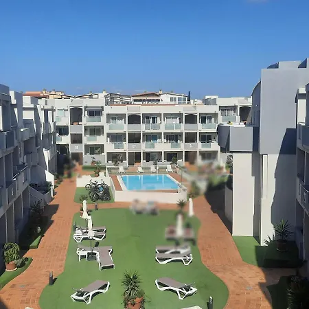 شقة Sunset 230, Sun, Big Pool, Wifi Fiber, Central, Near Main Street And