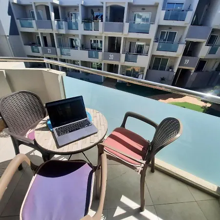 شقة Sunset 230, Sun, Big Pool, Wifi Fiber, Central, Near Main Street And *